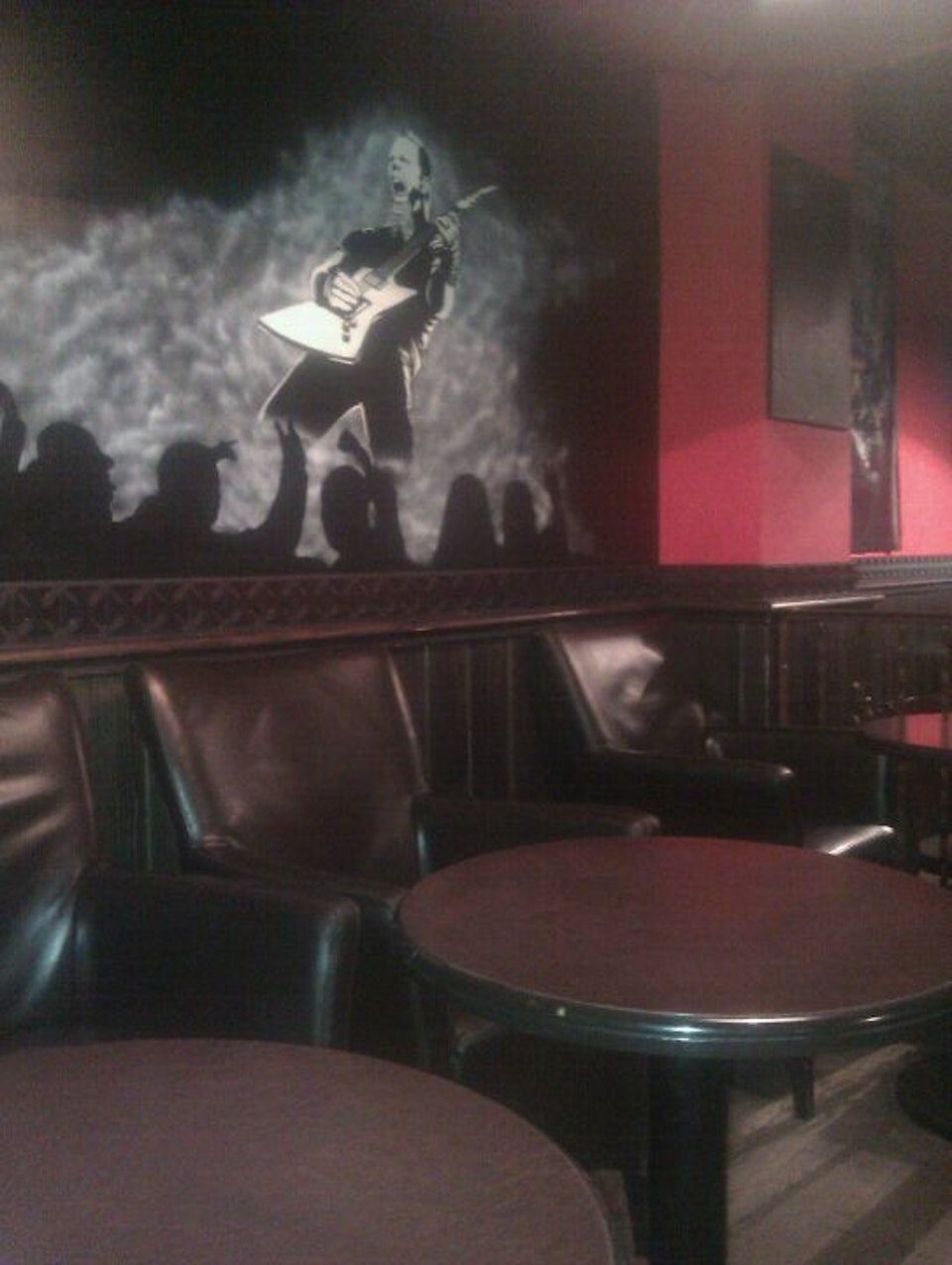 photo James Hetfeeld's Pub